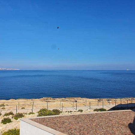 Private Room In A Modern Apartment With Pool And Sea View St. Paul's Bay Dış mekan fotoğraf