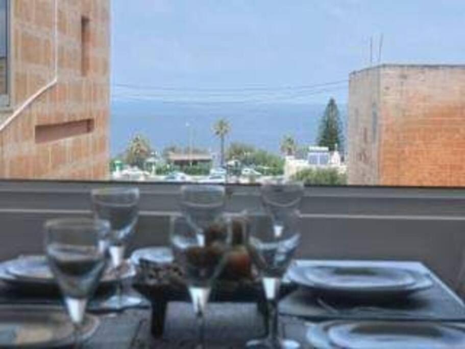 Private Room In A Modern Apartment With Pool And Sea View St. Paul's Bay Dış mekan fotoğraf